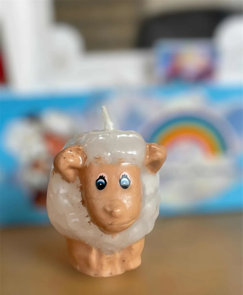 Veladoras De Fin De Año, Borregos, Votivas Aromáticas, 6 Exhibidores (72 Pzas)