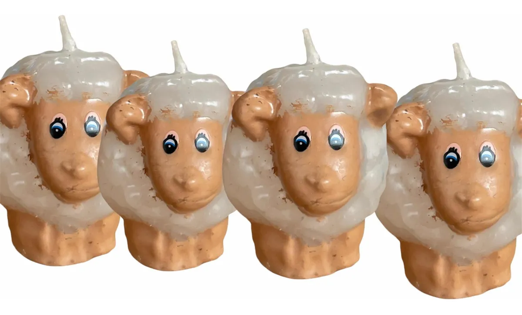 Veladoras De Fin De Año, Borregos, Votivas Aromáticas, 6 Exhibidores (72 Pzas)